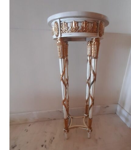 antique-italian-pedestal-table-with-marble-top-and-gilt-carved-wood-2.jpg